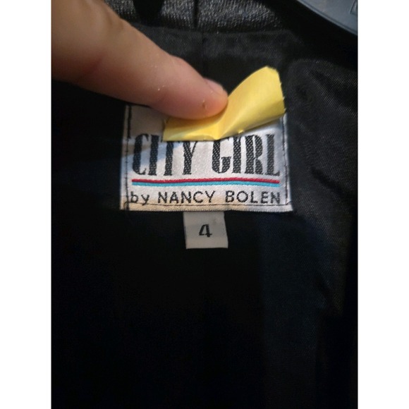 City Girl by Nancy Bolen Vintage Velvet Embroidered Cropped Blazer, Women's Sz 4 - Picture 5 of 8